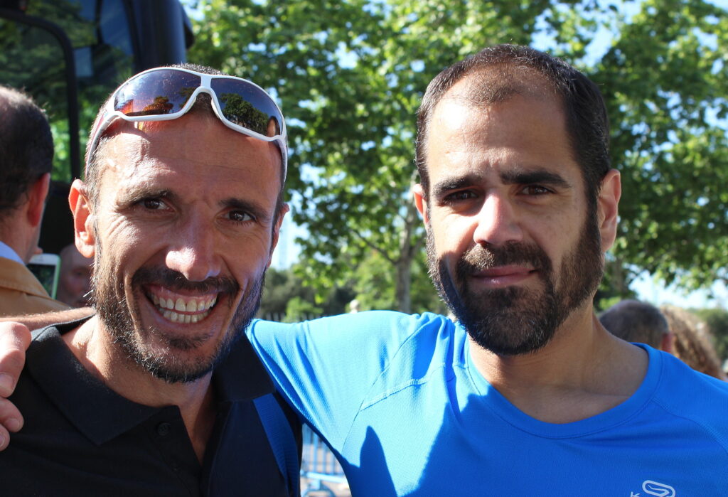 Chema Martínez, campeón de Europa de maratón, junto a nuestro compañero Juan Manuel Marcote. Chema Martínez, campeón de Europa de maratón, junto a nuestro compañero Juan Manuel Marcote.