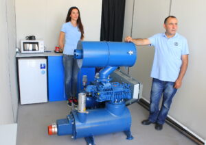 Marina y Miguel Ángel colaboradores del RoadShow 2015