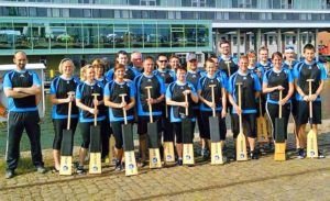 Los remeros que ganan regatas son aquellos que se niegan a ser vencidos.